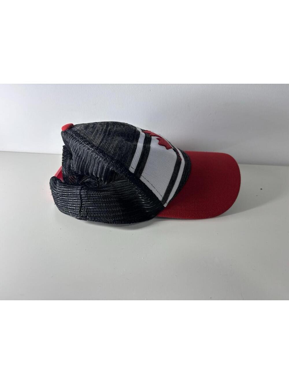 '47 Brand Men's IIHF Team Canada Hockey Retro Clean-Up Cap Red/White - Picture 4 of 7